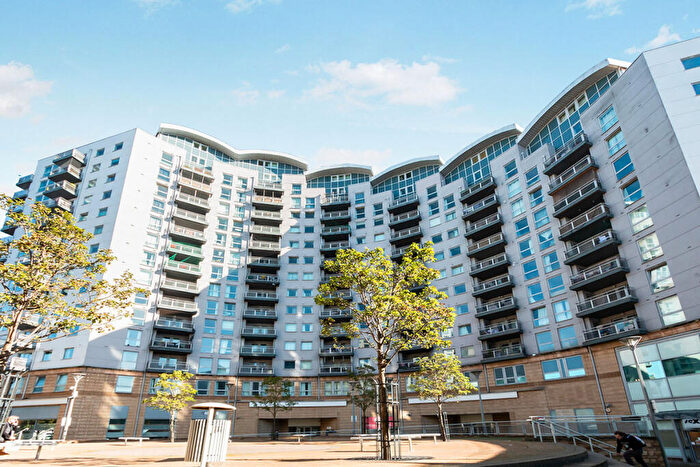 2 Bedroom Flat To Rent In Crown Heights Alencon Link, Basingstoke, Hampshire, RG21