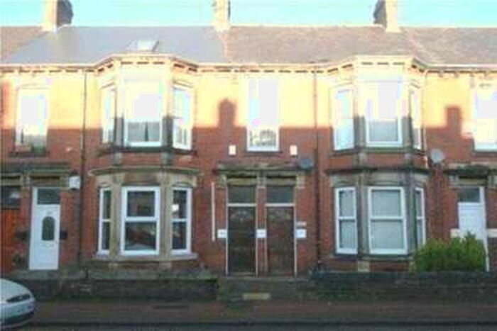 3 Bedroom Flat To Rent In Simonside Terrace, Heaton, NE6