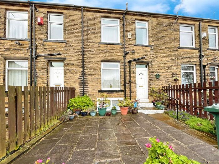 1 Bedroom Terraced House For Sale In Granville Place, Allerton, Bradford, BD15