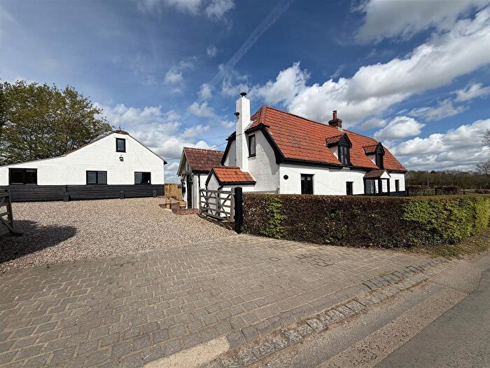 4 Bedroom Property For Sale In Brixton Lane, Rickling Green, Saffron Walden, CB11