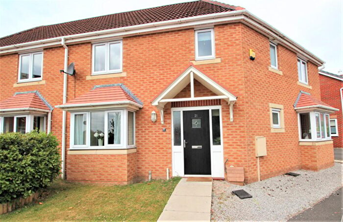 4 Bedroom Semi Detached House To Rent In Mellors Road, Edwinstowe, Mansfield, NG21