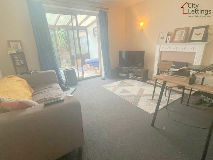 2 Bedroom Terraced House To Rent In Lenton Manor, Lenton, NG7