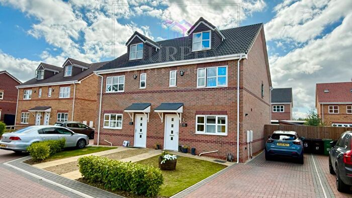 4 Bedroom Semi-Detached House For Sale In Bentley Crescent, Knottingley, West Yorkshire, WF11
