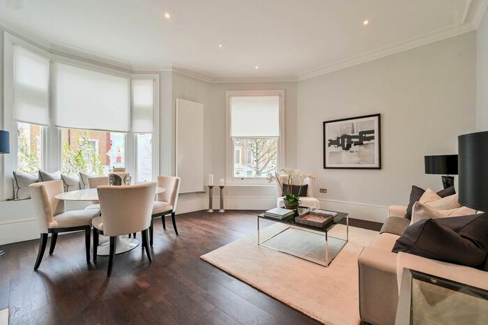 2 Bedroom Flat To Rent In Roland Mansions, South Kensington, London, SW7