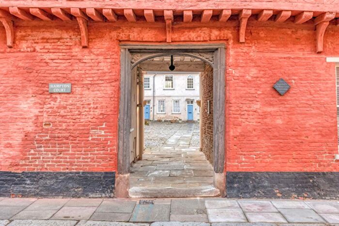 1 Bedroom Apartment For Sale In Grade I Listed Apartment In Hanseatic Quarter King's Lynn, PE30