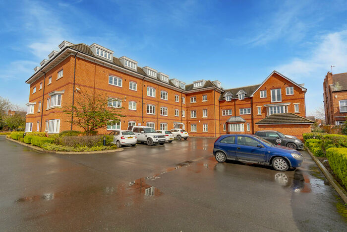 1 Bedroom Apartment To Rent In Regency Point, Radcliffe Road, West Bridgford, NG2