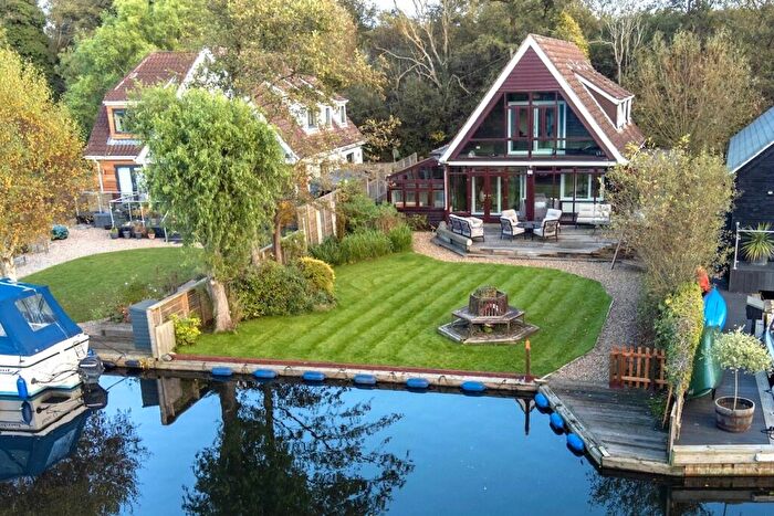 4 Bedroom Detached House For Sale In Meadow Drive, Hoveton, Norwich, Norfolk, NR12