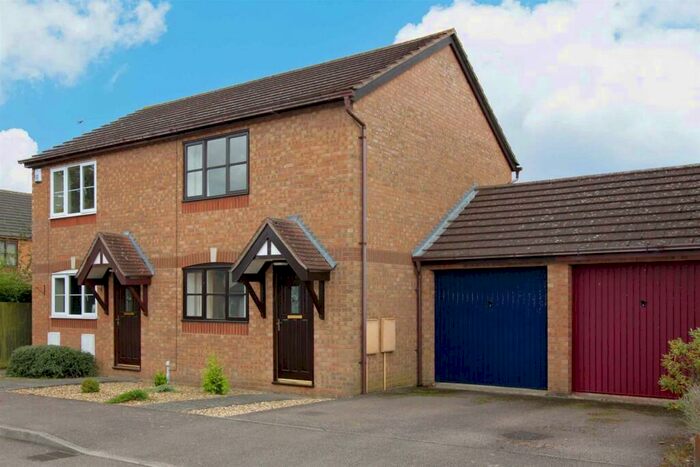 2 Bedroom Semi-Detached House To Rent In Byron Way, Stamford, PE9