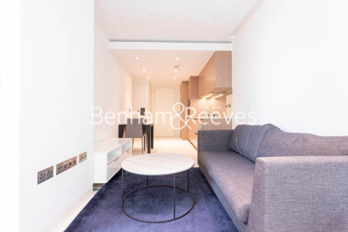 1 Bedroom Apartment To Rent In Sugar Quay, Water Lane, EC3R