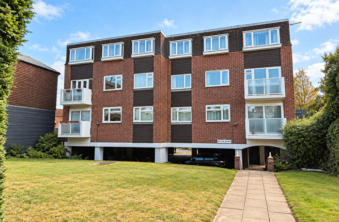 2 Bedroom Apartment For Sale In Rudolph Court, Purbrook, PO7