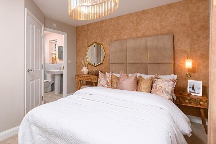 4 Bedroom Detached House For Sale In Wallis Gardens, Stanford In The Vale, Oxfordshire, SN7