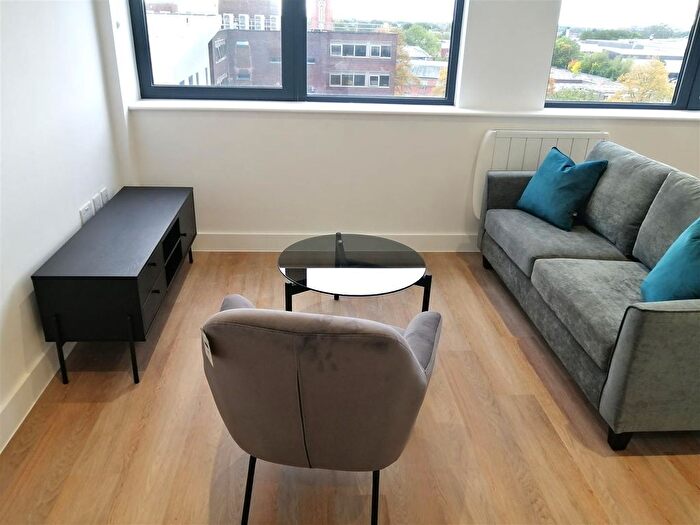 1 Bedroom Flat For Sale In Alexander House, Old Trafford, M16
