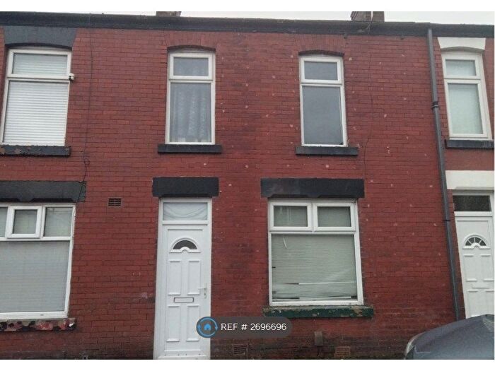 2 Bedroom Terraced House To Rent In Broughton Street, Bolton, BL1