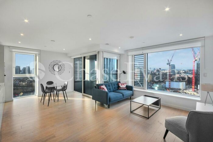 2 Bedroom Apartment To Rent In Hurlock Heights, Elephant Park, Elephant & Castle, SE17