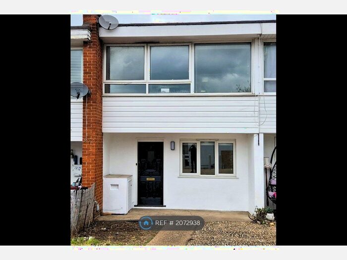 2 Bedroom Terraced House To Rent In The Mews, Ilford, IG4