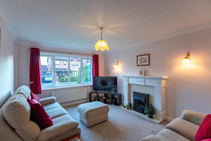 4 Bedroom Detached House For Sale In Mornant Avenue, Hartford, CW8