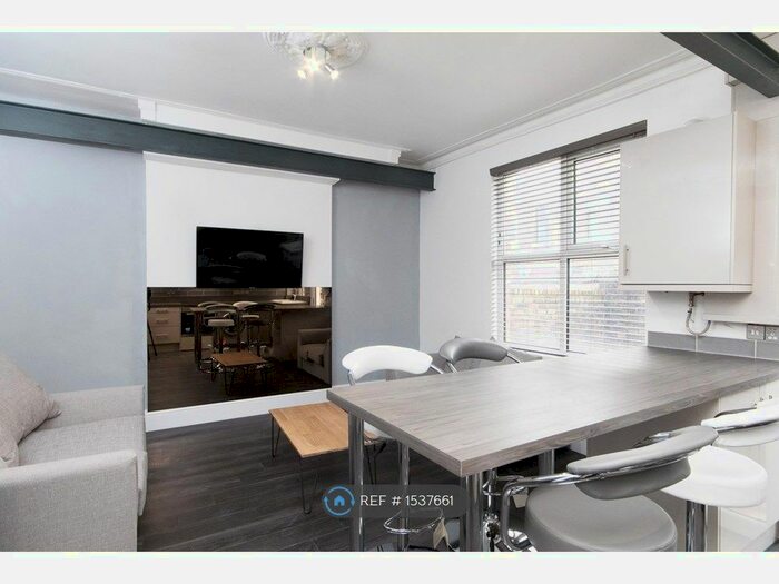 4 Bedroom Terraced House To Rent In Garmoyle Road, Liverpool, L15