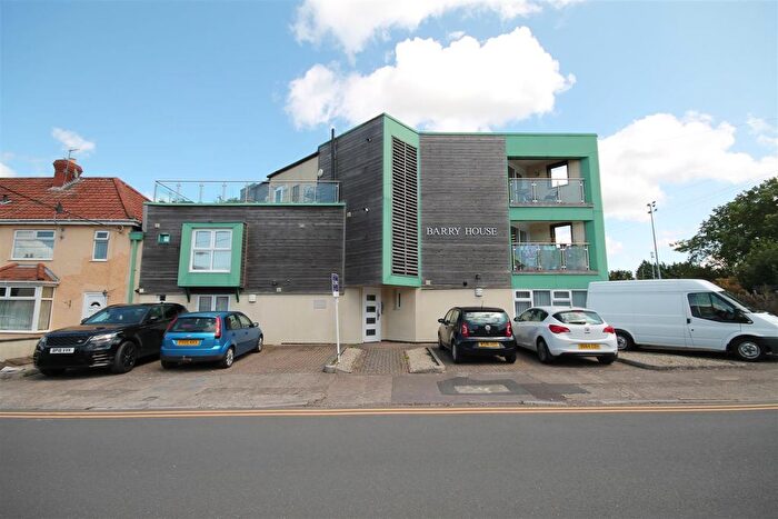 1 Bedroom Flat To Rent In Elmleigh Road, Mangotsfield, Bristol, BS16