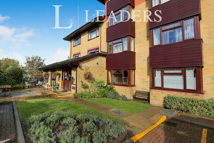 Studio To Rent In Red Lodge Road, West Wickham, BR4