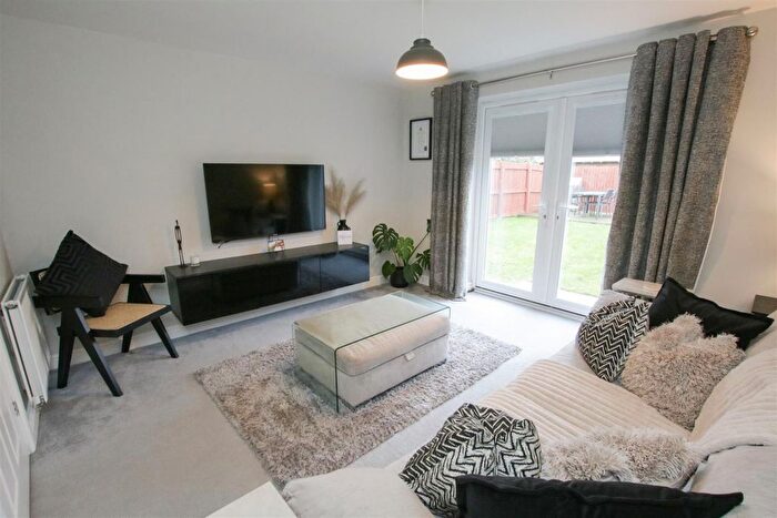 2 Bedroom Semi-Detached House For Sale In Bryndale Close, Bircotes, Doncaster, DN11
