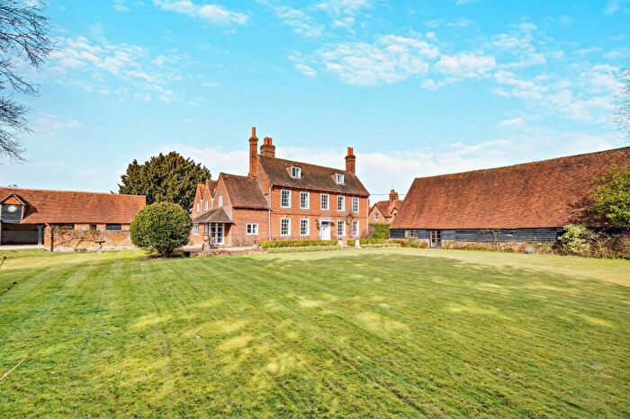 6 Bedroom Detached House For Sale In Bradfield, Reading, Berkshire, RG7