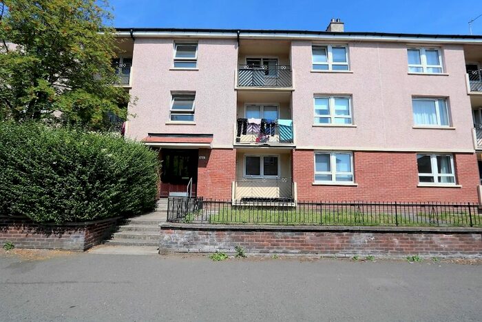 2 Bedroom Flat To Rent In Dumbarton Road, Glasgow, G14