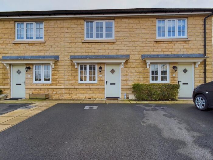 2 Bedroom Town House To Rent In David Emmott Walk, Steeton, BD20