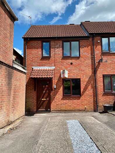 1 Bedroom Terraced House For Sale In Sambourne Road, Warminster, BA12