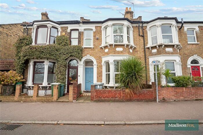 4 Bedroom Terraced House To Rent In Ham Park Road, London, E15