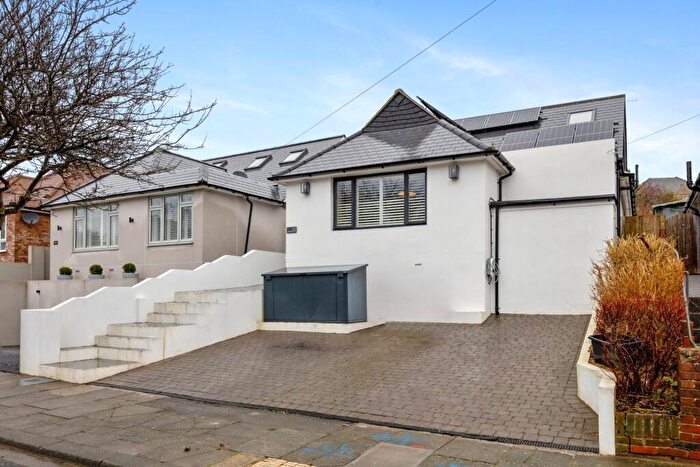 4 Bedroom House For Sale In Elizabeth Avenue, Hove, BN3