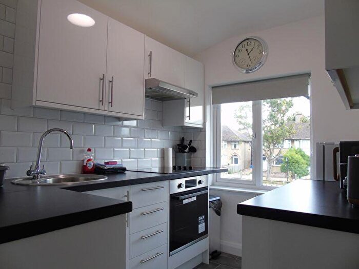 1 Bedroom Flat To Rent In Marsh Lane, Oxford, OX3