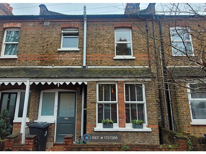 3 Bedroom Terraced House To Rent In Edinburgh Road, London, W7