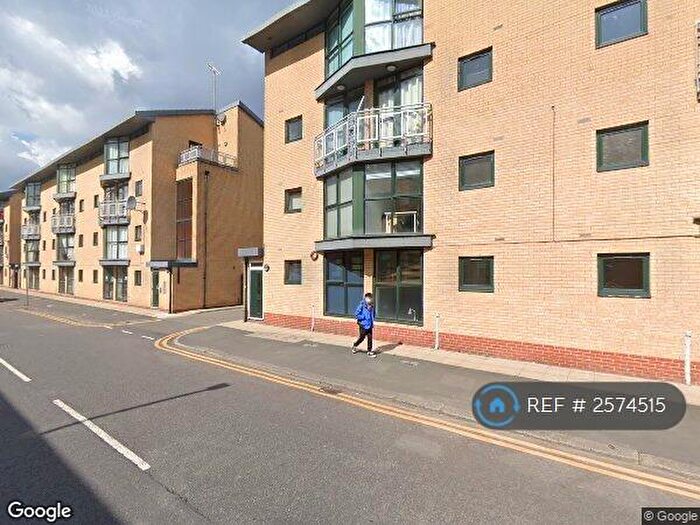 2 Bedroom Flat To Rent In Burlington Street, Manchester, M15