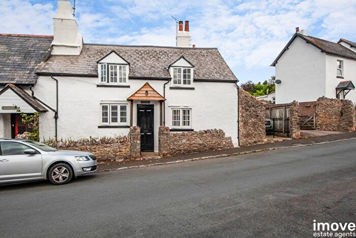2 Bedroom End Terrace House For Sale In Cross View, Abbotskerswell, Newton Abbot, TQ12