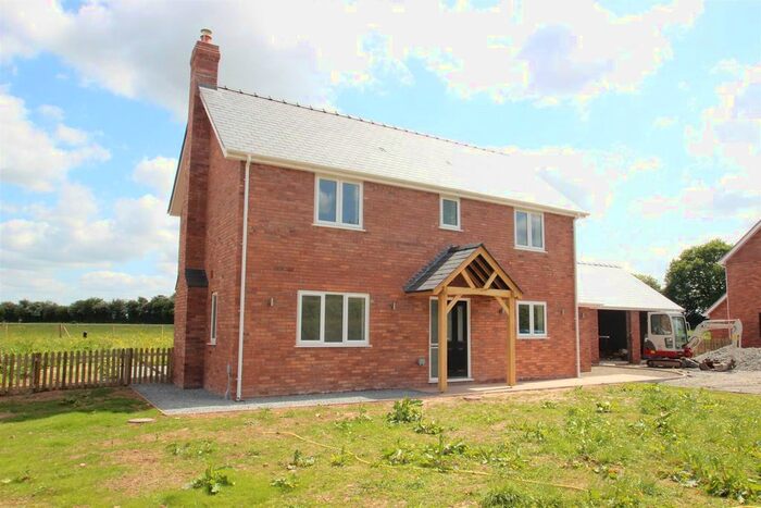 3 Bedroom Detached House To Rent In Cobhall Common, Allensmore, Hereford, HR2