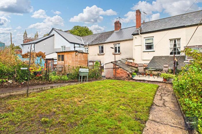 2 Bedroom Terraced House For Sale In Dean Street, Crediton, EX17