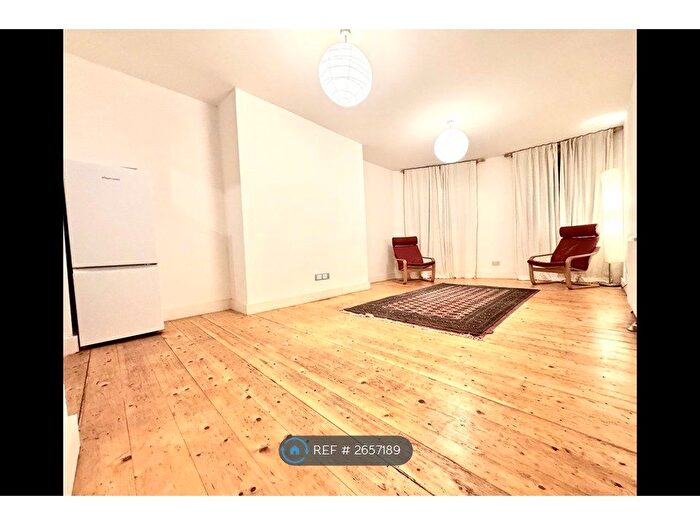 1 Bedroom Flat To Rent In Stoke Newington, London, N16