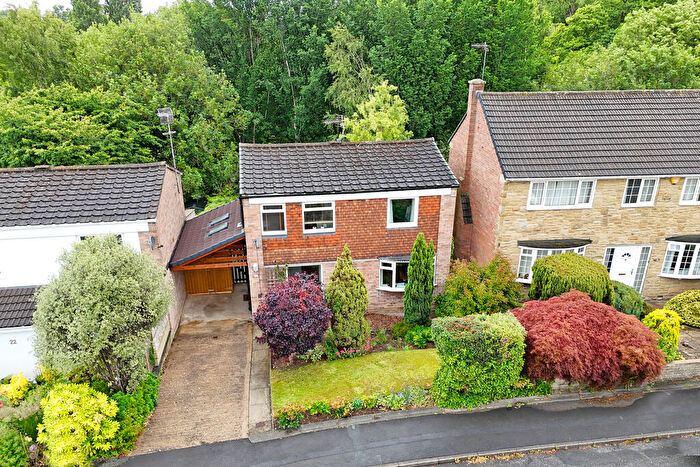 3 Bedroom Detached House For Sale In Hollins Crescent, Harrogate, HG1