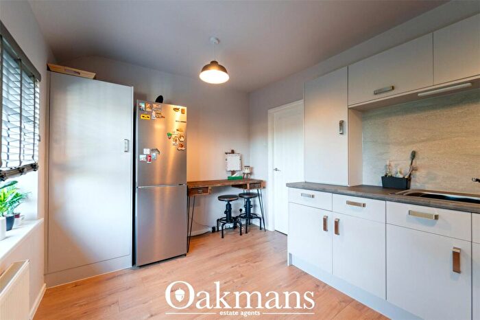 2 Bedroom Apartment To Rent In May Lane, Hollywood, Birmingham, Worcestershire, B47