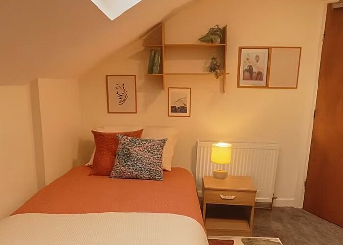 9 Bedroom End Of Terrace House To Rent In Gregson Road, Lancaster, LA1