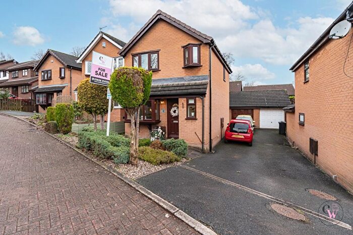 3 Bedroom Detached House For Sale In Maple Grove, Northwich, CW8