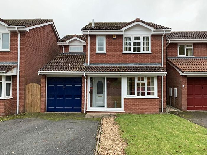 3 Bedroom Detached House To Rent In Cotswold Drive, Randlay, Telford, TF3