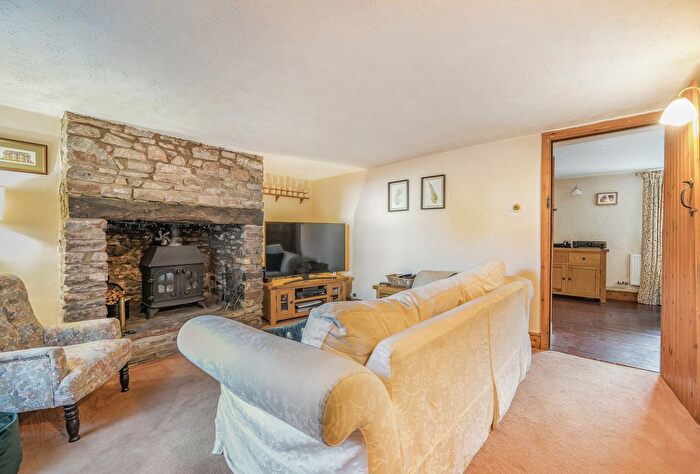 2 Bedroom Terraced House For Sale In High Street, Oldland Common, Bristol, Gloucestershire, BS30