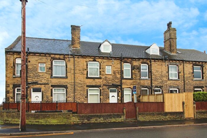 3 Bedroom Terraced House For Sale In Bridge Street, Morley, Leeds, West Yorkshire, LS27