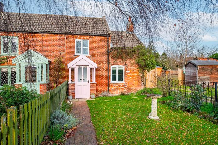 3 Bedroom Semi Detached House For Sale In Main Road, Fleggburgh, NR29