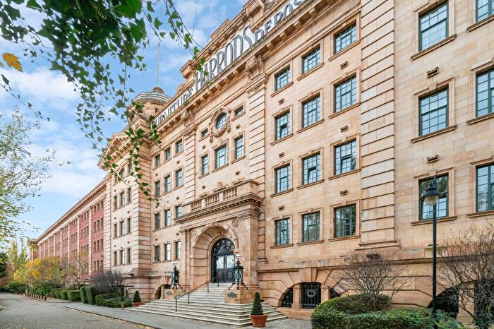 2 Bedroom Flat To Rent In Somerville Avenue, Harrods Village, SW13