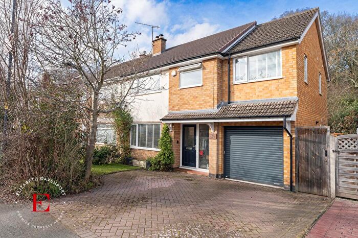 4 Bedroom Semi Detached House For Sale In Northvale Close, Kenilworth, CV8