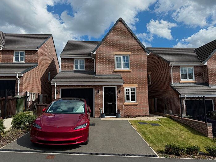 3 Bedroom Detached House For Sale In Wool Chase, Wakefield, WF2