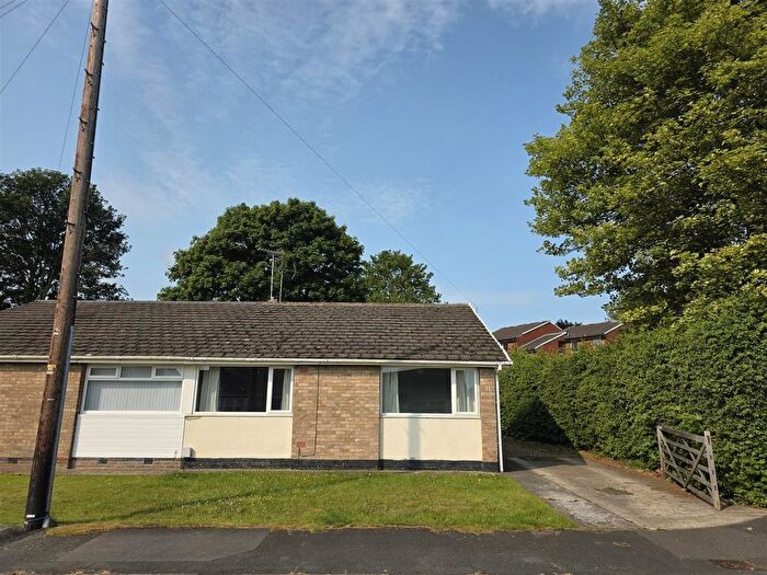 3 Bedroom Semi-Detached Bungalow To Rent In Ashburton Close, Adwick-Le-Street, Doncaster, DN6