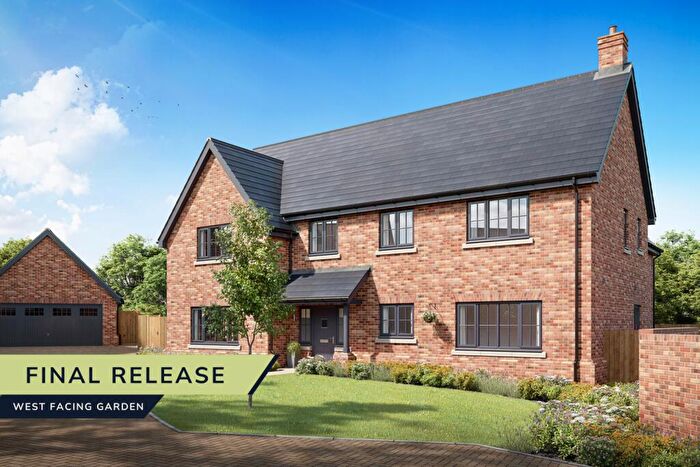 4 Bedroom Detached House For Sale In The Oaks, Stansted Mountfitchet, Essex, CM24